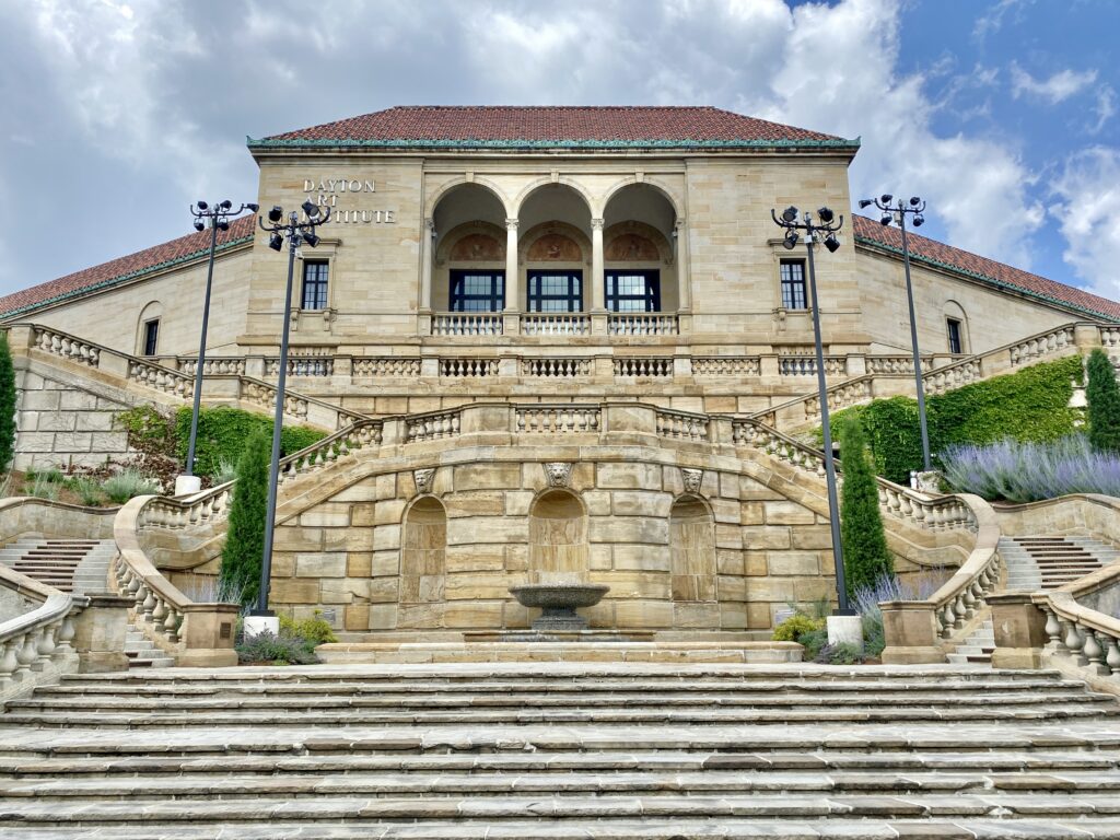 Dayton Art Institute Catholic Luxury Wedding Photographer