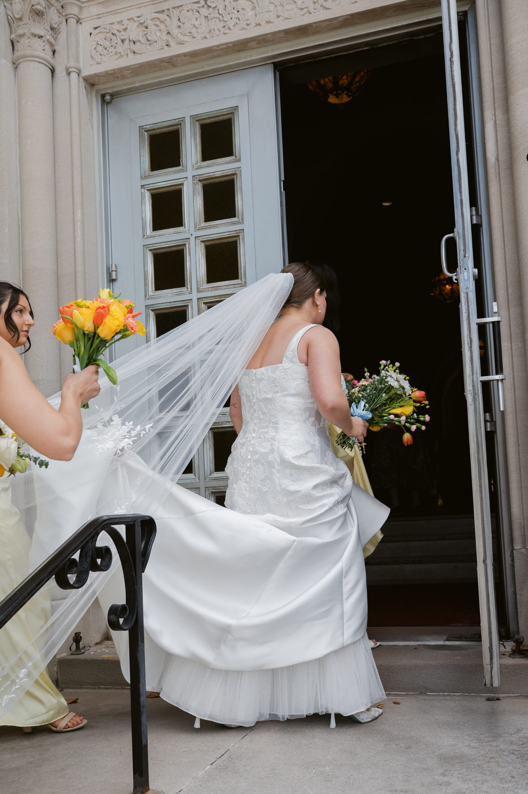 Ohio Catholic Wedding Photographer
