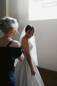 Timeless, true-to-life photography from a Catholic wedding in Indianapolis, Indiana