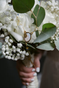 Timeless, true-to-life photography from a Catholic wedding in Indianapolis, Indiana