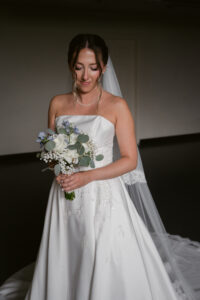 Timeless, true-to-life photography from a Catholic wedding in Indianapolis, Indiana