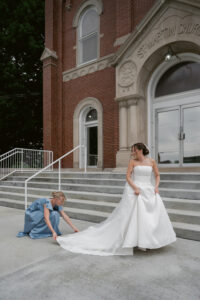 Timeless, true-to-life photography from a Catholic wedding in Indianapolis, Indiana