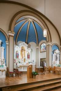 Timeless, true-to-life photography from a Catholic wedding in Indianapolis, Indiana