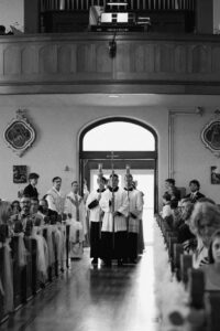 Timeless, true-to-life photography from a Catholic wedding in Indianapolis, Indiana