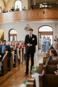 Timeless, true-to-life photography from a Catholic wedding in Indianapolis, Indiana