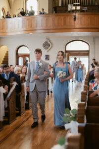 Timeless, true-to-life photography from a Catholic wedding in Indianapolis, Indiana