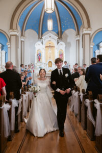 Timeless, true-to-life photography from a Catholic wedding in Indianapolis, Indiana