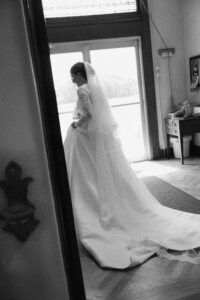 Timeless, true-to-life photography from a Catholic wedding in Indianapolis, Indiana