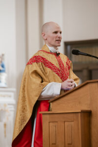 Timeless, true-to-life photography from a Catholic wedding in Indianapolis, Indiana