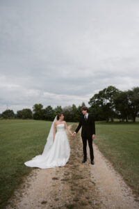 Timeless, true-to-life photography from a Catholic wedding in Indianapolis, Indiana